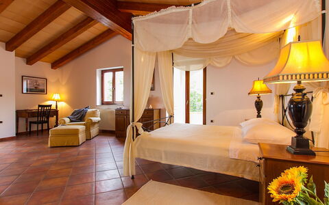 Marina: Room, Property, Furniture, Building, Bedroom, Interior Design, Bed, Suite, Ceiling, House