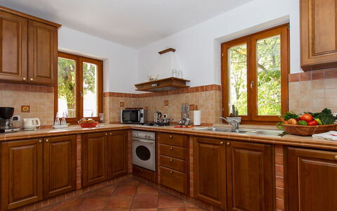 Ana: Countertop, Cabinetry, Furniture, Room, Kitchen, Property, Building, Interior Design, Floor, House