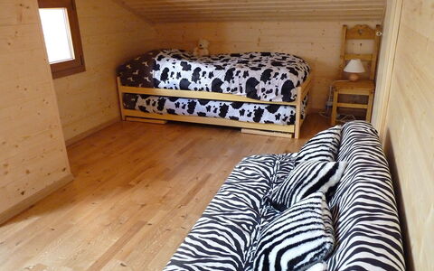 Elorian: Room, Furniture, Wood, Floor, Bedroom, Hardwood, Interior Design
