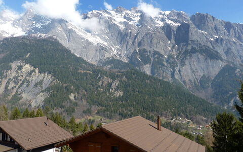 Elorian: Mountainous Landforms, Mountain, Mountain Range, Hill Station, Mountain Village, Sky, Alps, Highland, Natural Landscape, Ridge