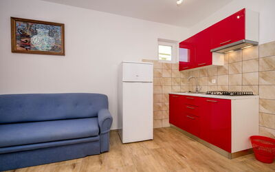 Accommodation:&nbsp;Hilde Red 101.8