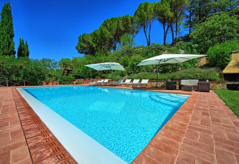 Casa Lucia: Swimming Pool, Property, Real Estate, Azure, Building, Estate, Leisure, House, Vacation, Resort