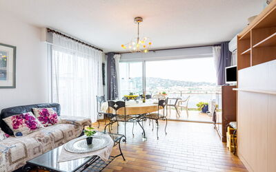 Accommodation:&nbsp;Les Côteaux du Préconil 480.5