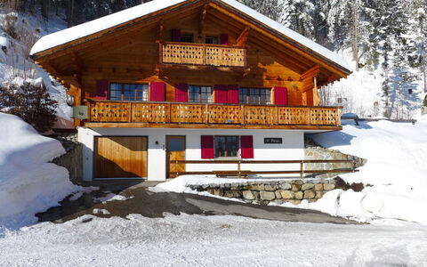 Saint Piran: Winter, Snow, Property, House, Home, Log Cabin, Building, Freezing, Real Estate, Hill Station