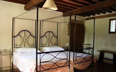 Accommodation:&nbsp;Serravalle For 6