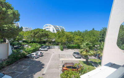 Accommodation:&nbsp;Du Parc Ii 222.2