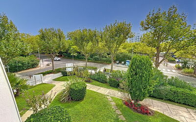 Accommodation:&nbsp;Du Parc Ii 222.11