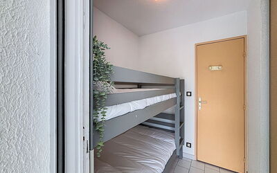 Accommodation:&nbsp;Du Parc Ii 222.11