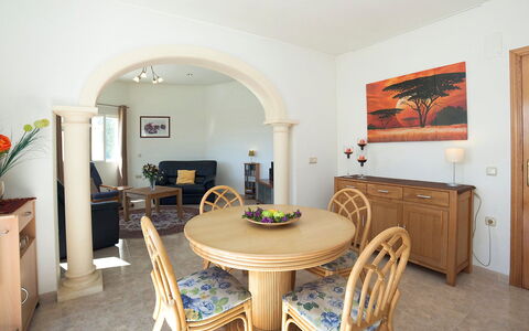 Ingy: Room, Property, Furniture, Dining Room, Interior Design, Building, Real Estate, Table, House, Ceiling