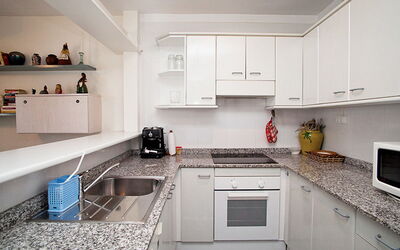 Accommodation:&nbsp;Dms Iv 180.1