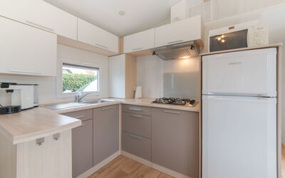 Kerlinga 1008 200.21: Cabinetry, Countertop, Building, Kitchen Sink, Sink, Furniture, Kitchen, Tap, Kitchen Appliance, Wood