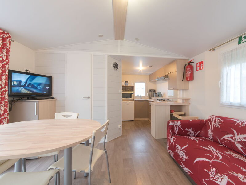 Accommodation:&nbsp;Savanah 200.18