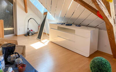 Accommodation:&nbsp;Arn'S Dachstudio 100.3