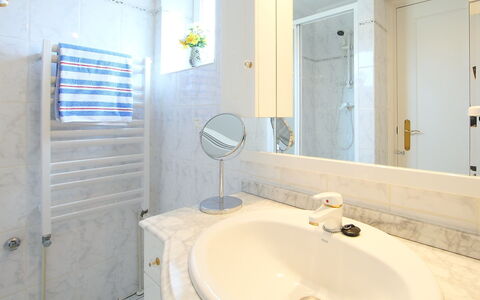B&B: Bathroom, Property, Room, Tap, Bathroom Accessory, Interior Design, Bathtub, Plumbing Fixture, Sink, Wall