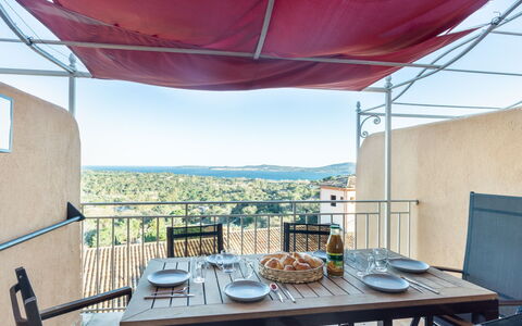 Accommodation:&nbsp;Les Restanques Golfe Saint Tropez 119.8