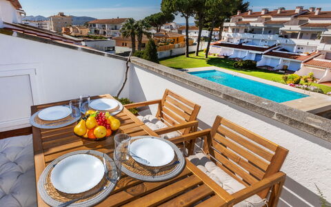 Residencial Gran Sol: Home, Residential Area, Apartment, Balcony, Hotel, Swimming Pool, Resort, Courtyard, Villa, Penthouse Apartment