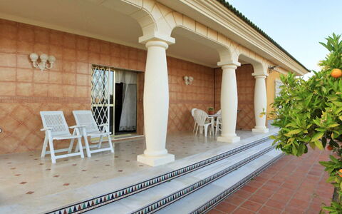 Finca la Poza: Property, Building, Column, Real Estate, House, Architecture, Porch, Home, Facade, Villa