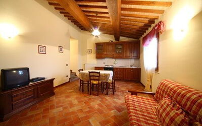 Accommodation:&nbsp;Violetta