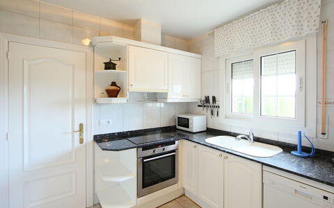 Dirk: Room, Property, Furniture, Kitchen, Cabinetry, Countertop, Building, Interior Design, House, Real Estate