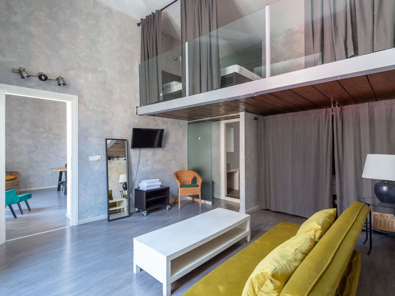 Accommodation:&nbsp;Antico Balcone 721.2