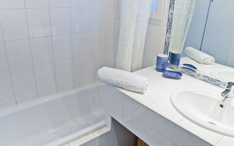 La Boisseliere: Bathroom, Tile, Tap, Property, Room, Wall, Bathroom Accessory, Bathtub, Bathroom Sink, Plumbing Fixture