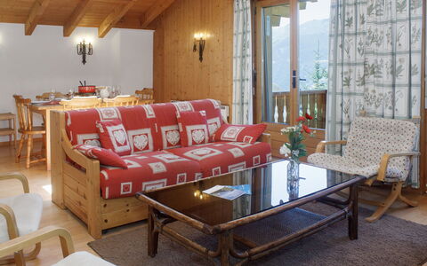 Verbier 390: Interior Design, Furniture, Wood, Room, Flooring, Floor, Ceiling, Living Room, Couch, Home