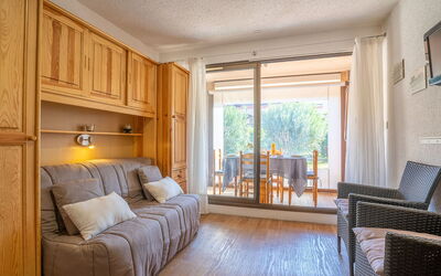 Accommodation:&nbsp;Les Bastides de Grand Stade 160.1