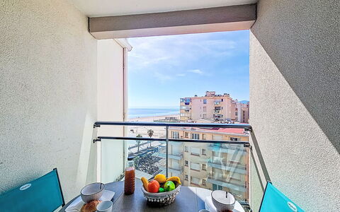 Canet-Plage 520: Apartment, Balcony, Glass, Condominium, Hotel, Resort