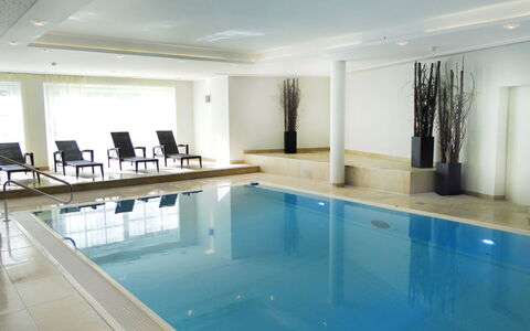 Kaprun 155: Water, Furniture, Swimming Pool, Interior Design, Floor, Flooring, Chair, Leisure, Shade, Real Estate