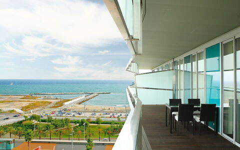 Diagonal Mar: Balcony, Property, Building, Architecture, House, Real Estate, Apartment, Sky, Home, Sea