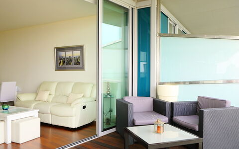 Diagonal Mar: Room, Furniture, Living Room, Interior Design, Property, Floor, Building, Couch, Ceiling, Coffee Table