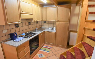Accommodation:&nbsp;Castello 550.3