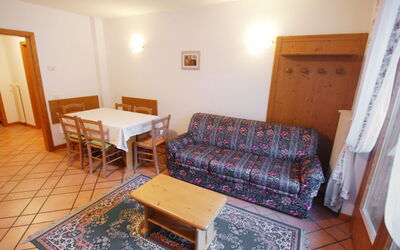 Accommodation:&nbsp;Castello 550.2