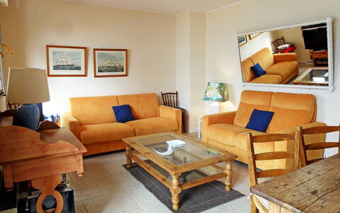 Les Flots: Living Room, Room, Furniture, Interior Design, Property, Building, Table, Couch, Floor, House
