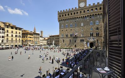 Piazza della Signoria: View from the balcony