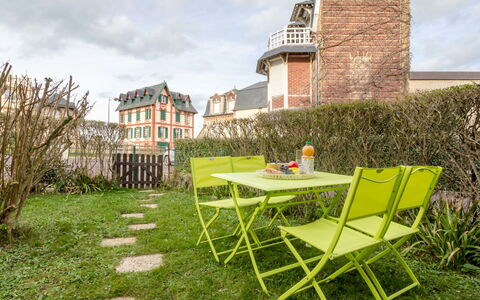 Le Vert Clos: Sky, Cloud, Table, Plant, Building, Outdoor Table, Natural Landscape, Outdoor Furniture, Chair, Grass