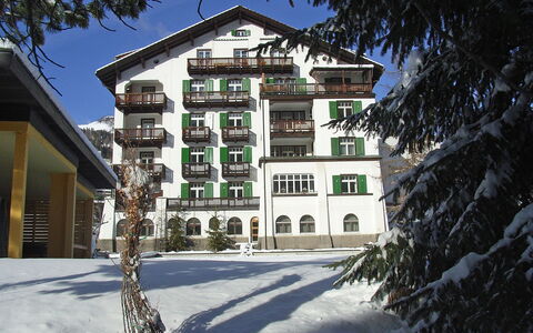 Haus Altein Apartment Nr. 4: Property, Snow, Building, Home, Winter, House, Real Estate, Estate, Architecture, Mansion