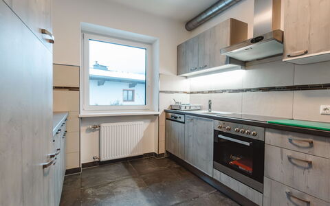 Riki: Kitchen, Countertop, Kitchen Appliance, Major Appliance, Flooring, Cabinetry, Ceiling, Home Appliance, Interior Design, Floor