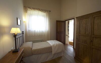 Accommodation:&nbsp;Lunario