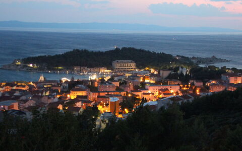 Makarska 592: Cloud, Sky, Water, Atmosphere, Building, Azure, Tree, Afterglow, Dusk, Highland