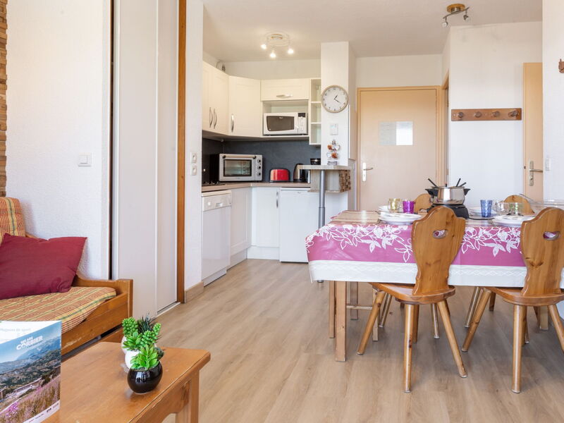 Accommodation:&nbsp;Bâtiment B 600.9