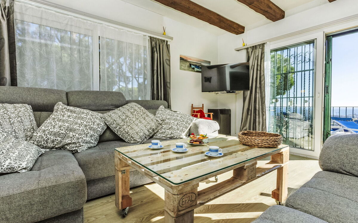 Accommodation:&nbsp;Puig Romani 511.1