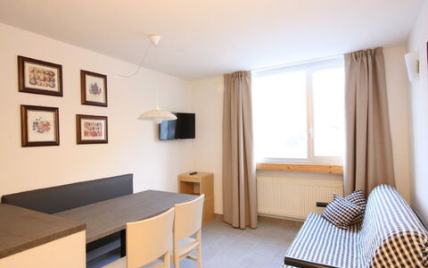 Kristall: Room, Furniture, Property, Bedroom, Interior Design, Bed, Building, Floor, Bed Frame, Bed Sheet