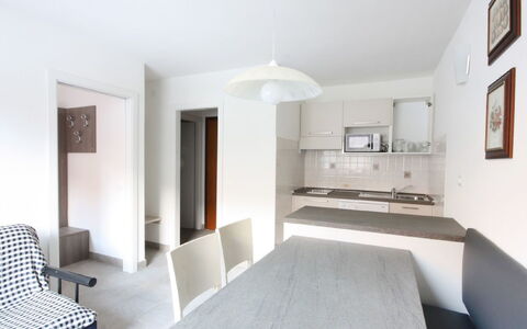 Kristall: Room, Property, Interior Design, Furniture, White, Building, Ceiling, House, Living Room, Floor