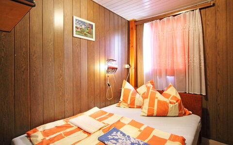 Rosso: Bed, Bedroom, Room, Furniture, Property, Bed Sheet, Interior Design, Bedding, Bed Frame, Building