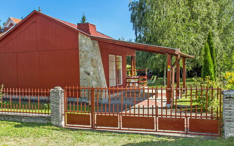 Rosso: Plant, Sky, Building, Tree, Shade, Wood, Land Lot, Architecture, Grass, Cottage