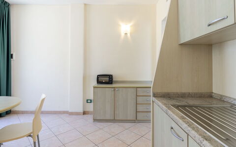 Accommodation:&nbsp;Borgoverde 530.3