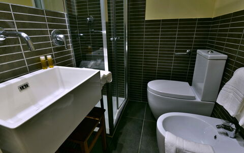Accommodation:&nbsp;Tipo C 130.10