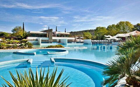 Castiglione della Pescaia 130: Water, Sky, Cloud, Water Resources, Plant, Daytime, Property, Swimming Pool, Azure, Nature