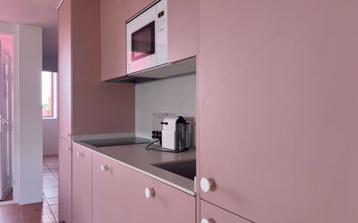 Accommodation:&nbsp;Muralla Roja 914.4